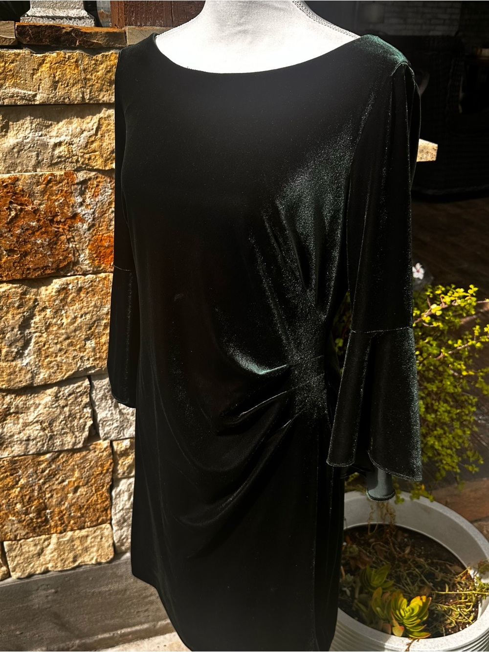 Green Velvet Side-Gather Bell Sleeve Dress